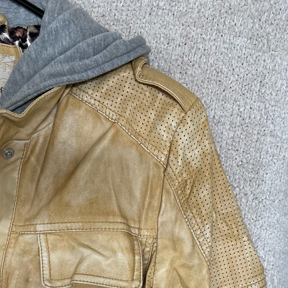 Daytrip Jacket - Picture 3 of 7